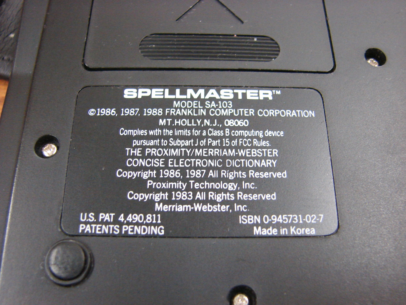 Vintage Franklin Spelling Computer SA-103 Hand Held Early Electronic Spell Check w/ Case - Image 2