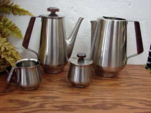 4 pc Vintage Radiant Rose International Decorator Stainless Steel Coffee Hostess Service Set Japan