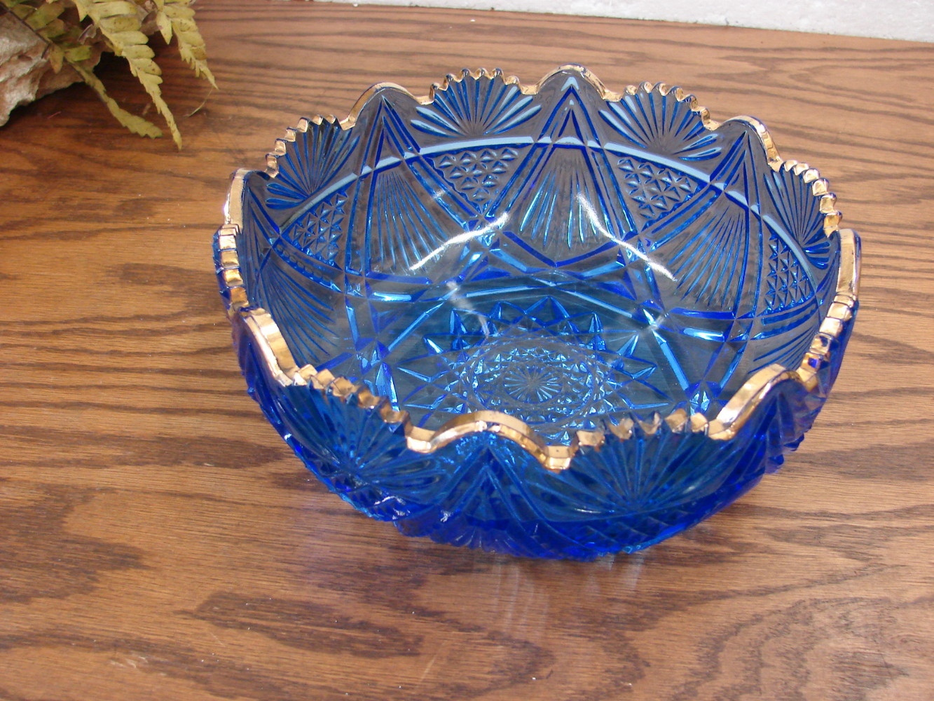 Vintage LE Smith Imperial Cobalt Blue Gold Rim Bowl w/ Fan Pinwheel Design