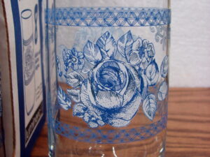 Brand New in Box Set/8 Luminarc Honorine Arcopal 16 oz Cooler Glasses Blue Rose