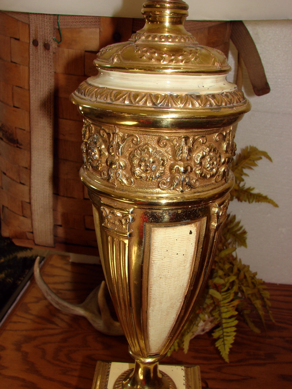 Set/2 Vintage Neoclassical Urn-Style Hollywood Regency 37" Table Lamps w/ Shades - Image 3