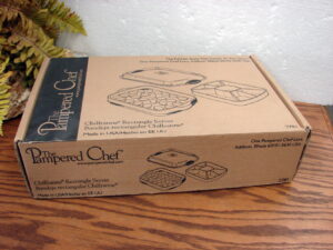 Brand New Retired Pampered Chef Chillzanne Rectangle Veggie Deviled Eggs Server Tray #2781 (Copy)