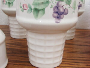 Set/8 Vintage Retired Pfaltzgraff Stoneware Grapevine Ice Cream Cone Shaped Dish