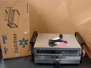 Complete Vintage Super Clean Presto Broiler Oven w/ Original Box #B02 Tested Working
