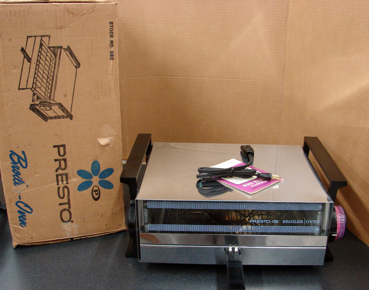 Complete Vintage Super Clean Presto Broiler Oven w/ Original Box #B02 Tested Working