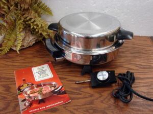 Stainless Steel West Bend Webalco #7209 Electric Liquid Core Skillet w/ Book Dome Lid Egg Poach