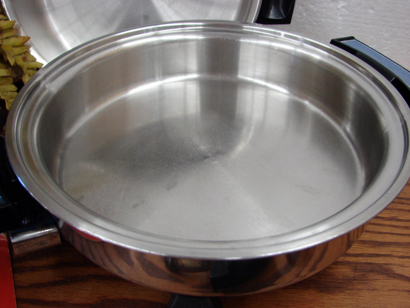 Stainless Steel West Bend Webalco #7209 Electric Liquid Core Skillet w/ Book Dome Lid Egg Poach - Image 3
