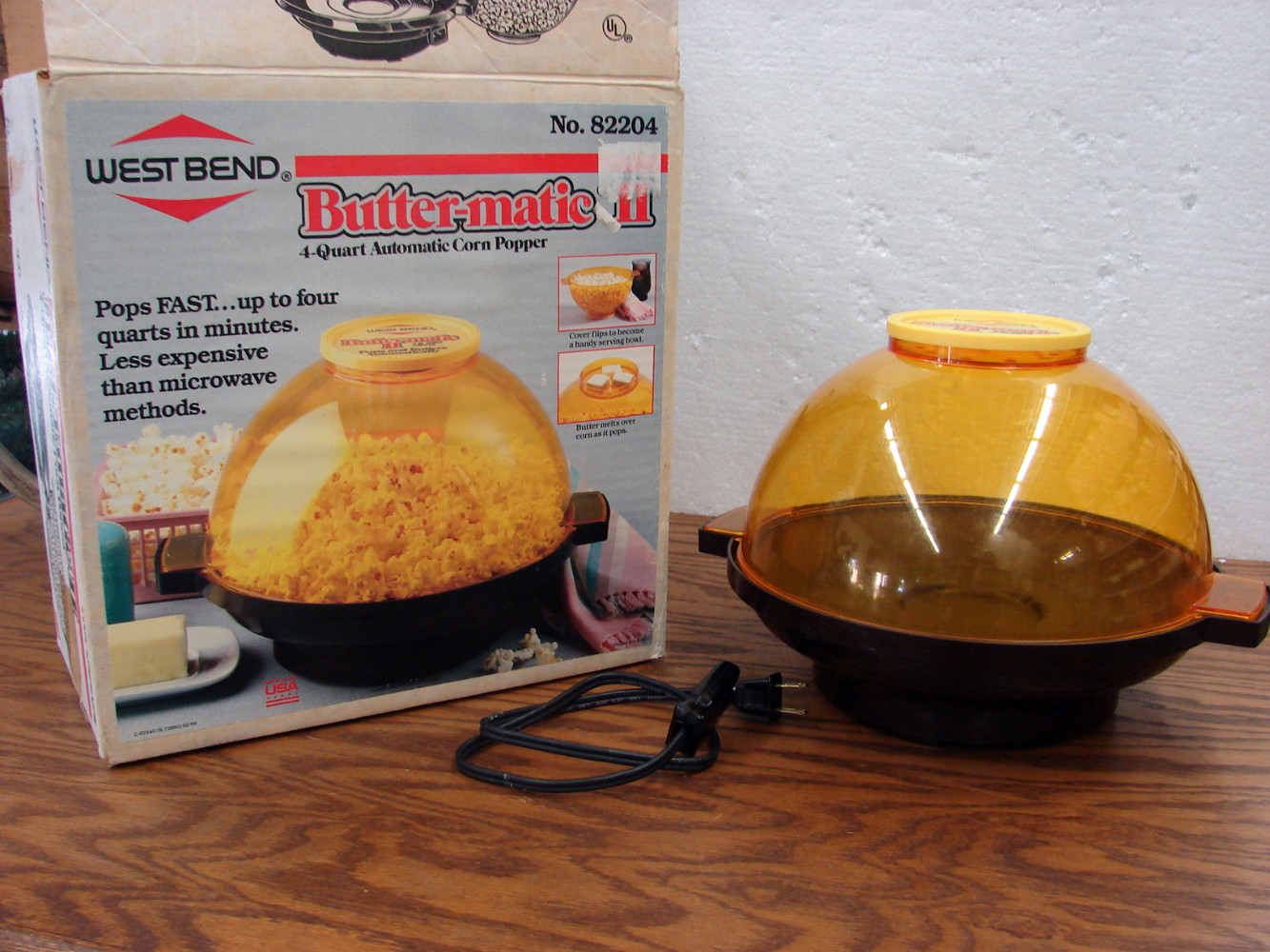 Vintage Complete West Bend Butter-Matic II Electric Popcorn Popper in Original Box
