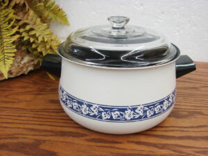 Vintage West Bend Lazy Day Slow Cooker Pot w/ Glass Lid ONLY Cream Blue Flower Band