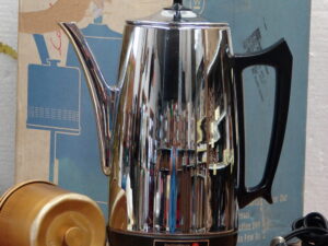 Vintage Westinghouse Pressure-Flo HP75 Coffee Maker in Original Box Tested Working