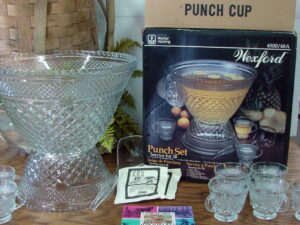 39 pc Set Vintage Anchor Hocking Wexford Crystal Punch Bowl Service for 18